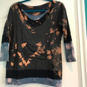 Reverse tie dye triple layer tee